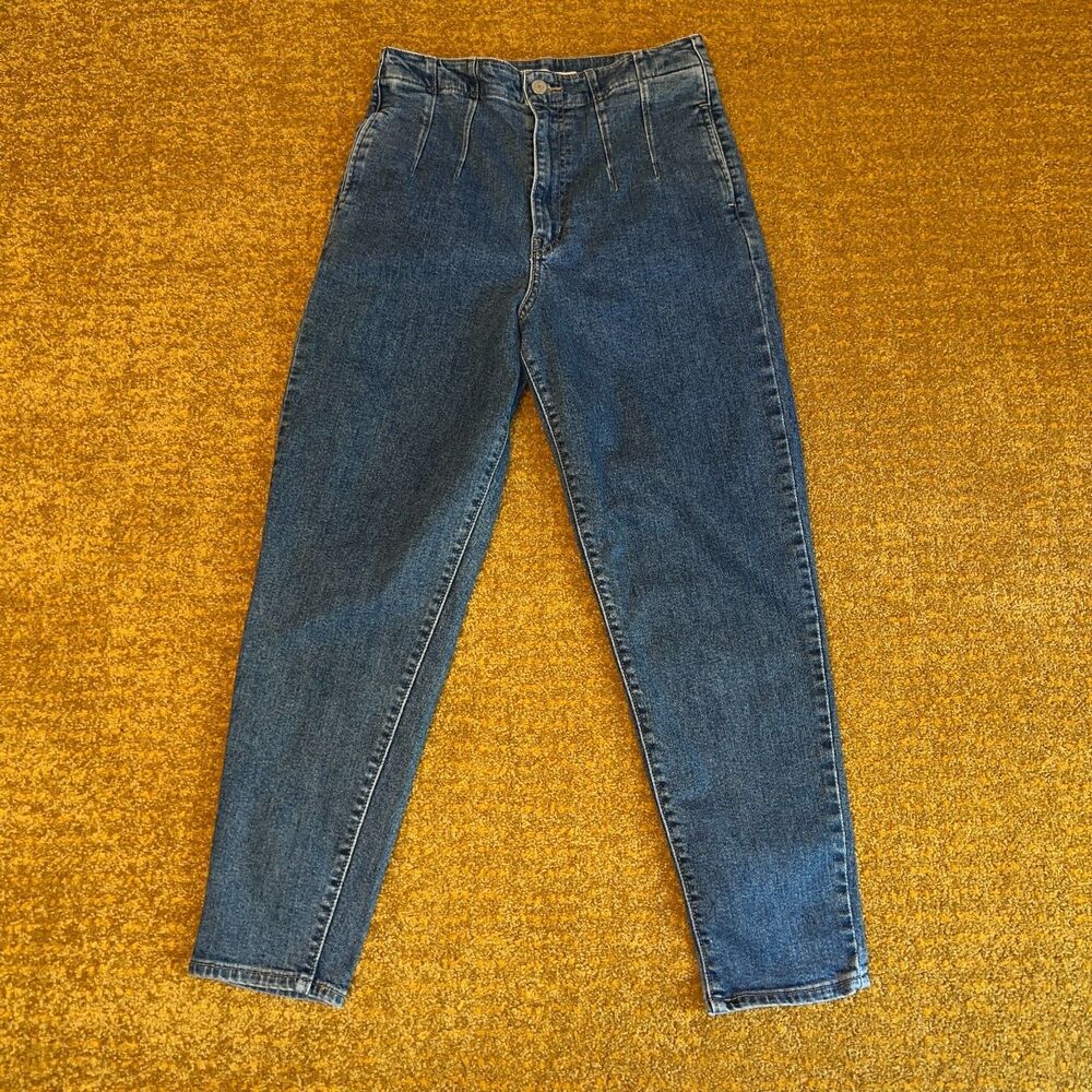 Levi's Hollywood High Waist Taper Jeans Medium Wash Womens Size 28